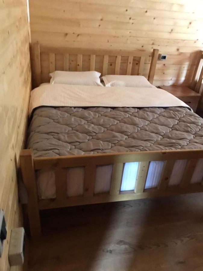 Guesthouse Demushi Valbone Exterior foto