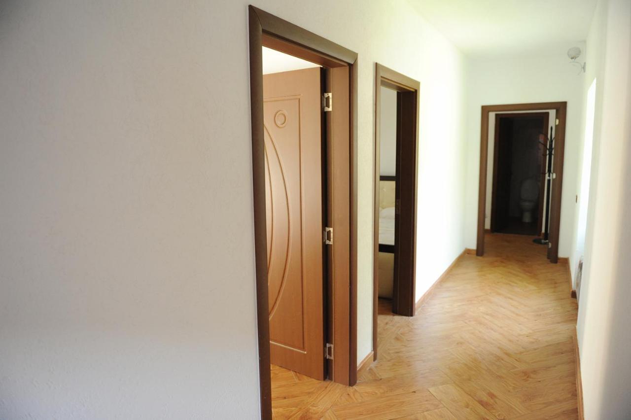 Guesthouse Demushi Valbone Exterior foto